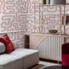 Moderne tapet med geometrisk design i abstrakt hvid og rosa Udsalg