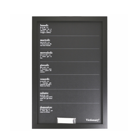 Sort vertikalt tavle ugeplan 40x60 cm med kridt Victionary Week Kampagne