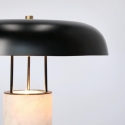 Moderne bordlampe med hvid marmorfod og metalskærm Kaithal Rabatter