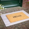 Indgangsmåtte i kokosfibre med teksten "Hello" Rabatter