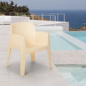 Martini stabelbar design havestole med armlæn til udendørs brug af plast På Tilbud