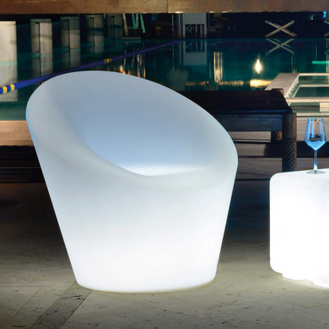 Happy design lysende lænestol i flere farver plast til lounge bar
